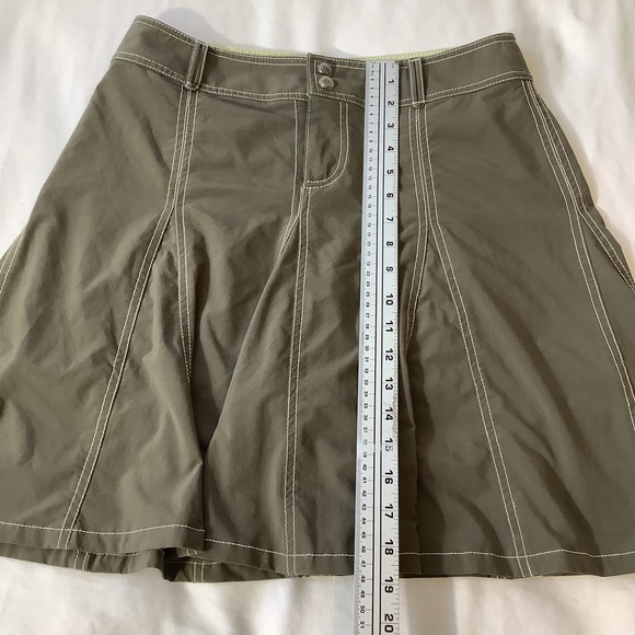 Athleta Knee Length Skirt Model: 683764 Women’s Green Size 6 Active Modest Skort - Picture 7 of 10